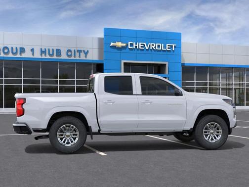 Summit White 2026 Chevrolet Colorado LT
