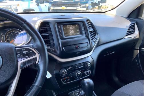 Billet Silver Metallic Clearcoat 2015 Jeep Cherokee Latitude