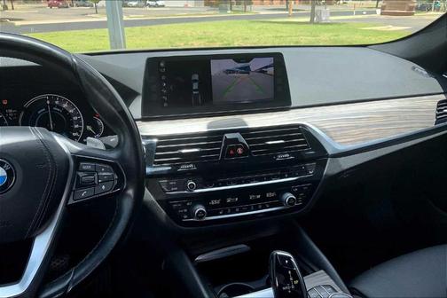 2018 BMW 530e iPerformance
