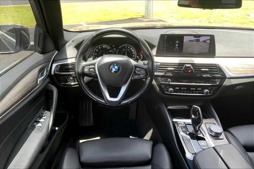 2018 BMW 530e iPerformance