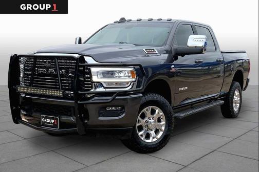Granite Crystal Metallic Clearcoat 2023 RAM 2500 Laramie Crew Cab 4x4 6'4' Box