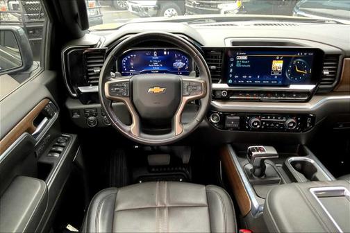 2022 Chevrolet Silverado 1500 High Country