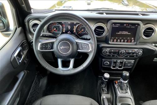 2023 Jeep Gladiator Overland