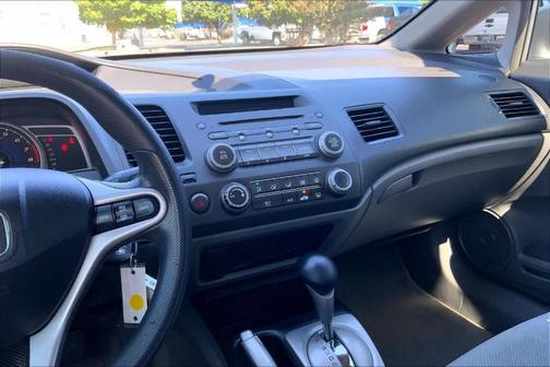 Alabaster Silver Metallic 2010 Honda Civic LX