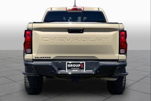 Sand Dune Metallic 2024 Chevrolet Colorado Trail Boss