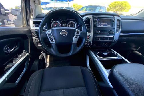 2017 Nissan Titan XD SV