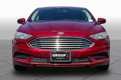 Ruby Red Metallic Tinted Clearcoat 2017 Ford Fusion SE