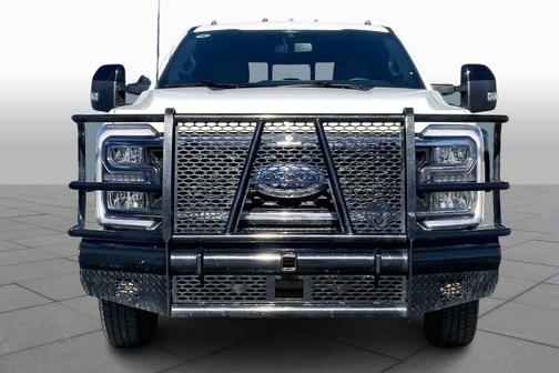 2025 Ford F-350 Lariat Super Duty