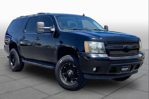 Black 2008 Chevrolet Suburban 2500 LT