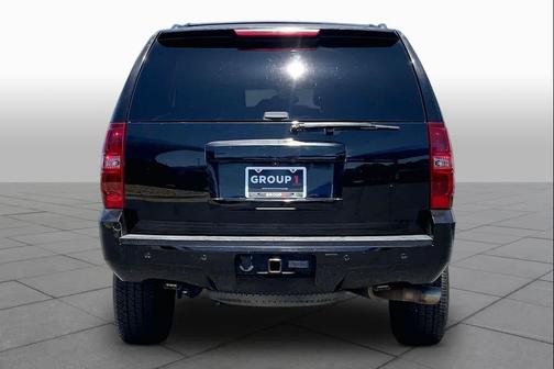 Black 2008 Chevrolet Suburban 2500 LT