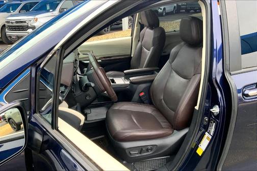 2021 Toyota Sienna L