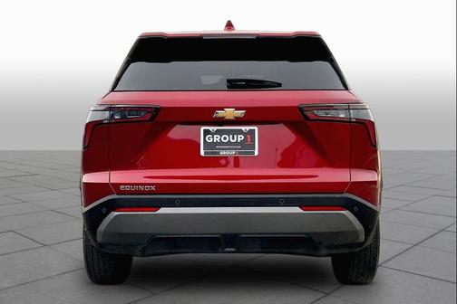 Radiant Red Tintcoat 2025 Chevrolet Equinox 1LT