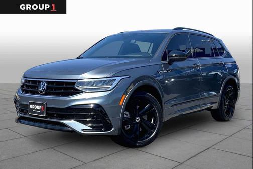 Platinum Gray Metallic 2024 Volkswagen Tiguan 2.0T SE R-Line Black