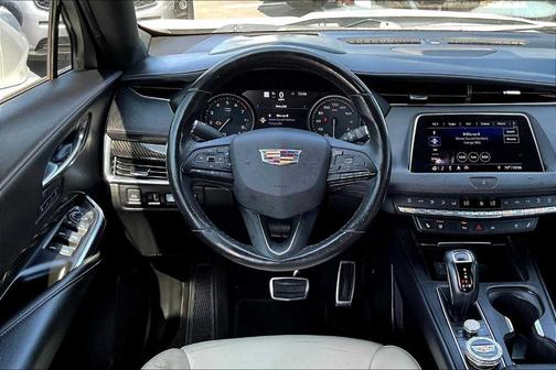 2019 Cadillac XT4 Sport