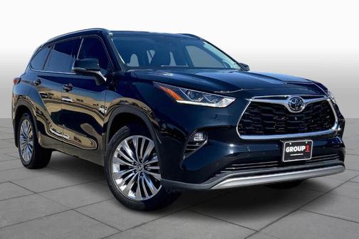 2024 Toyota Highlander Platinum
