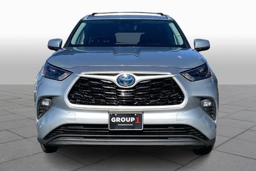 2023 Toyota Highlander Hybrid XLE
