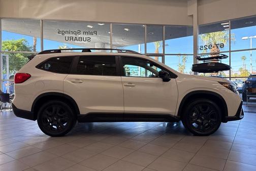 2025 Subaru Ascent Onyx Edition Touring 7-Passenger