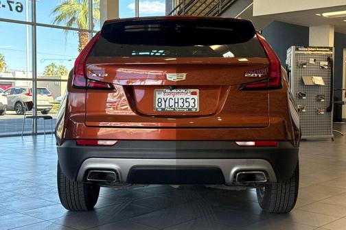 2019 Cadillac XT4 Premium Luxury