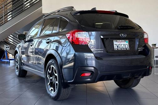 Dark Gray Metallic 2017 Subaru Crosstrek 2.0i Premium