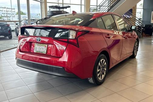 2019 Toyota Prius L