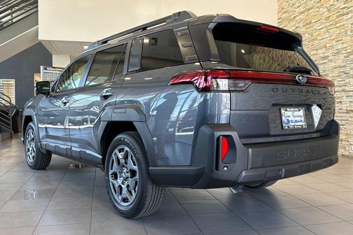 Magnetite Gray Metallic 2026 Subaru Outback Premium