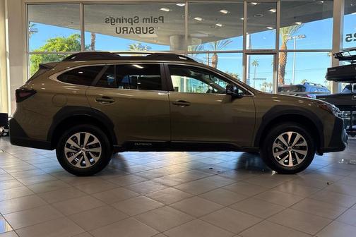 2025 Subaru Outback Premium