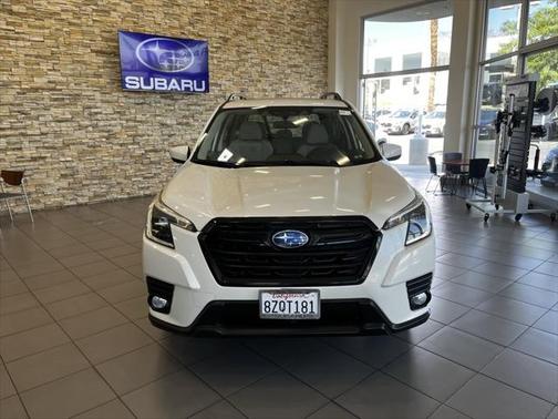 2022 Subaru Forester Premium