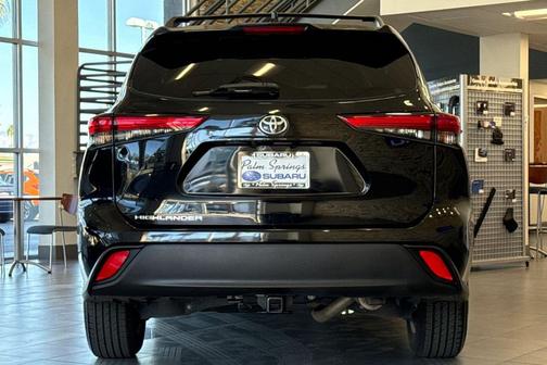 2021 Toyota Highlander L
