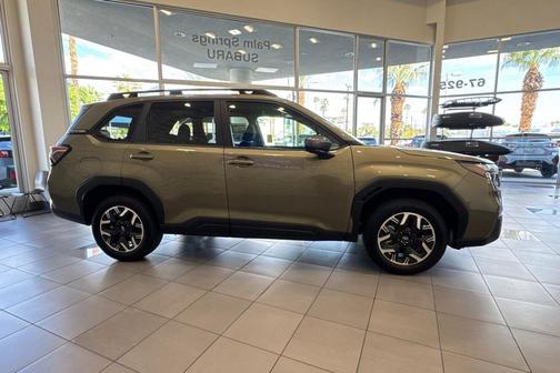 2025 Subaru Forester Premium