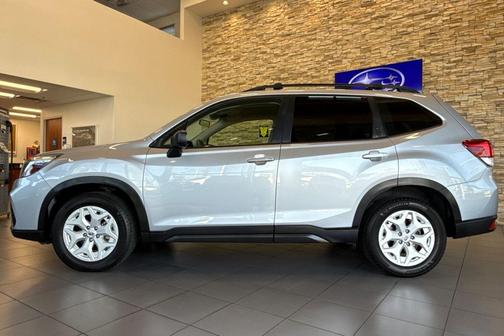 2020 Subaru Forester Base