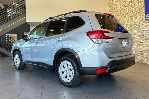 2020 Subaru Forester Base