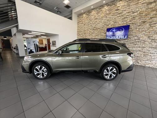 2022 Subaru Outback Limited XT