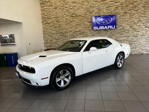 2015 Dodge Challenger SXT