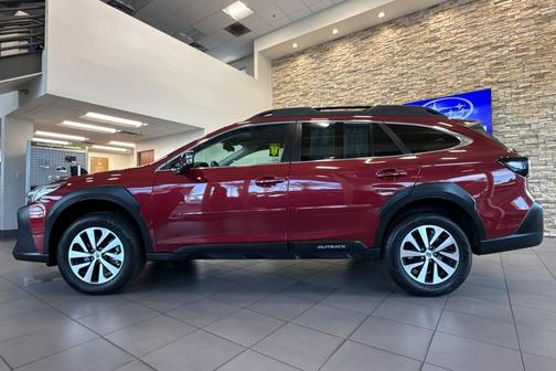 2023 Subaru Outback Premium