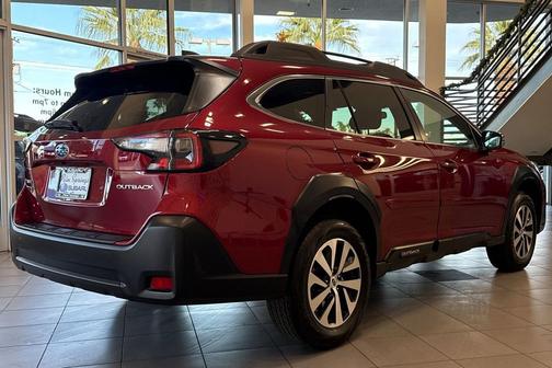 2023 Subaru Outback Premium