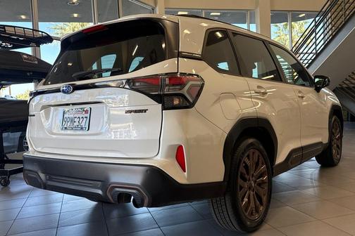 2025 Subaru Forester Sport