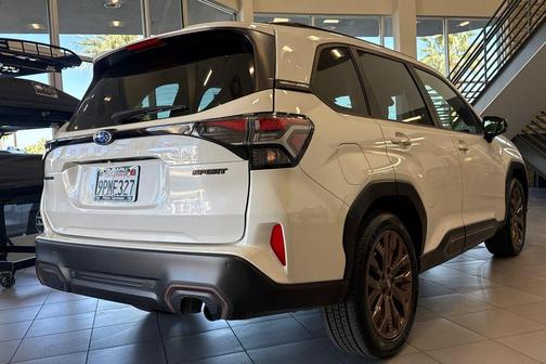 2025 Subaru Forester Sport