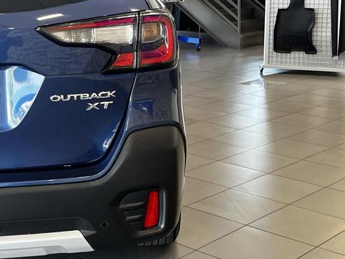 2022 Subaru Outback Limited XT