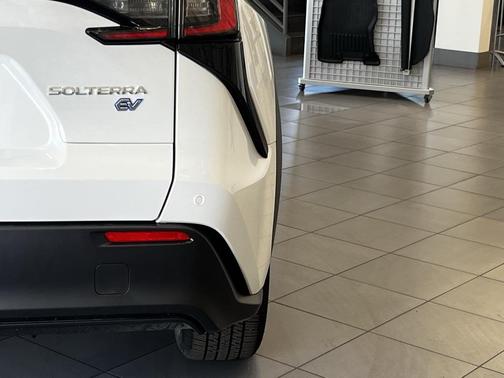 2025 Subaru Solterra Premium