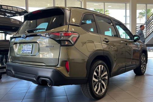 Green Metallic 2026 Subaru Forester Hybrid Touring