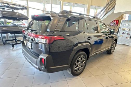 Crystal Black Silica 2026 Subaru Outback Premium