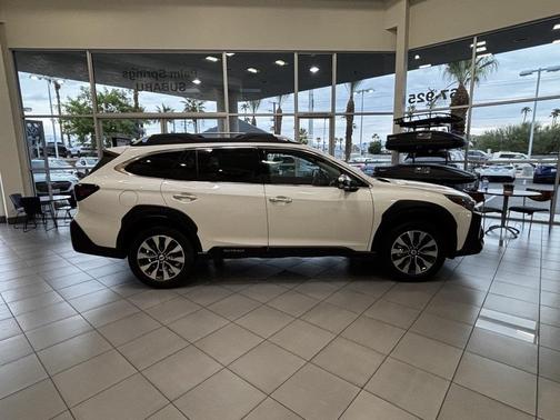 2025 Subaru Outback Touring XT