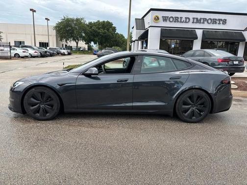 2025 Tesla Model S