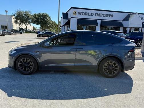 2022 Tesla Model X Base