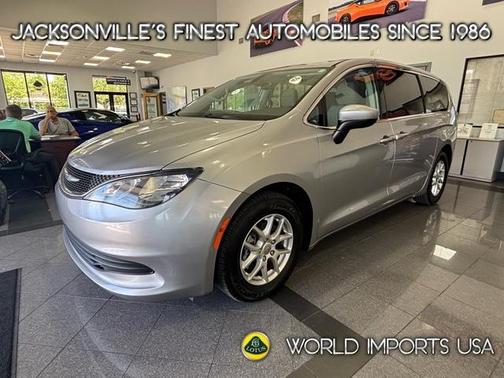2017 Chrysler Pacifica LX