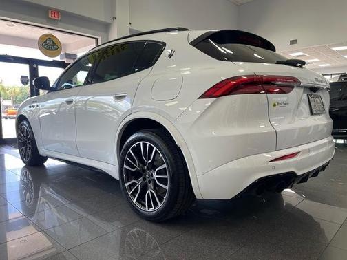White 2023 Maserati Grecale Modena