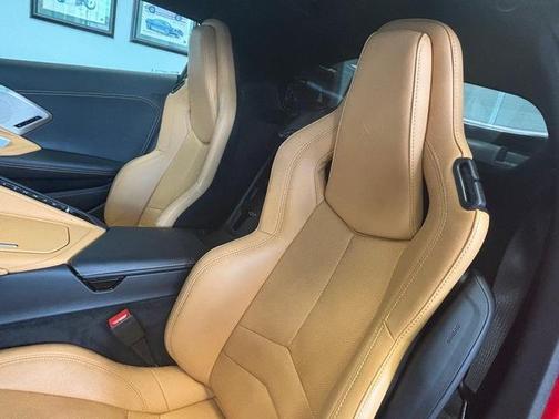 2022 Chevrolet Corvette Stingray w/2LT