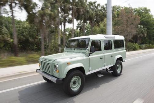 1999 Land Rover Defender TD5 HERITAGE-FRAME-OFF RESTORATION