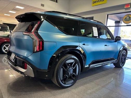 2024 Kia EV9 GT-Line