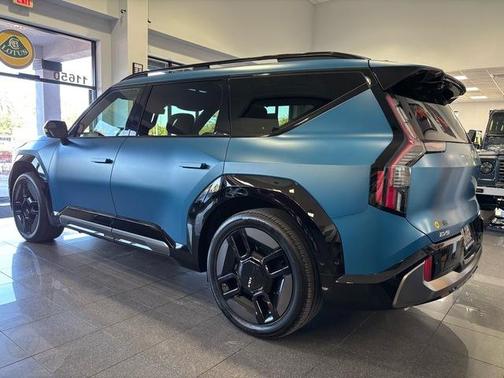 2024 Kia EV9 GT-Line